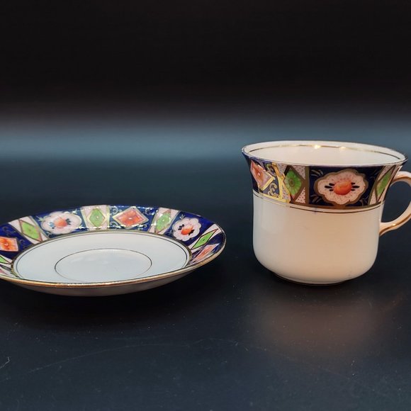 Standard China Tea Cup & Saucer  by Chapmans Longton - Picture 10 of 11